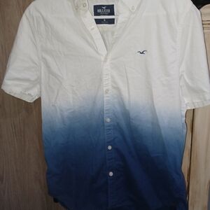 Hollister Men's White and Blue Gradient Shirt